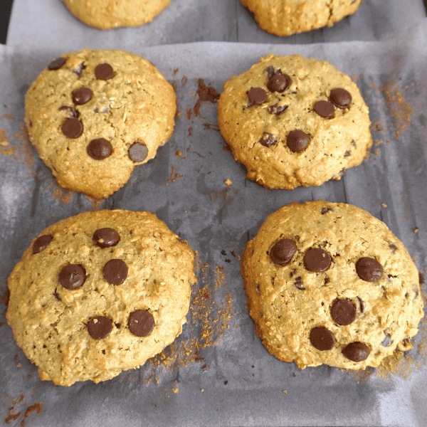 GALLETAS DE AVENA Y CHISPAS DE CHOCOLATE - Cocina Con Michela